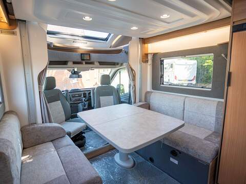 Bailey Adamo 75-4DL Motorhome - U2640