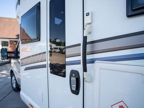 Bailey Adamo 75-4DL Motorhome - U2640