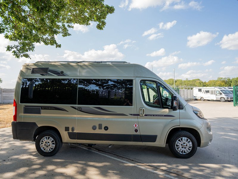 Autosleeper Symbol 2017 Campervan - Large 31