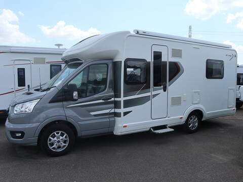 Autotrail F-Line F74 Motorhome - U2644