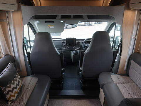 Autotrail F-Line F74 Motorhome - U2644