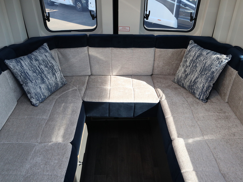 Bailey Endeavour B62 Campervan - U2646