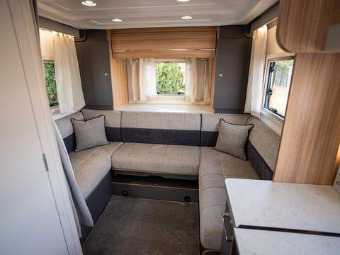 Bailey Adamo Refresh 75-4DL Motorhome - U2647