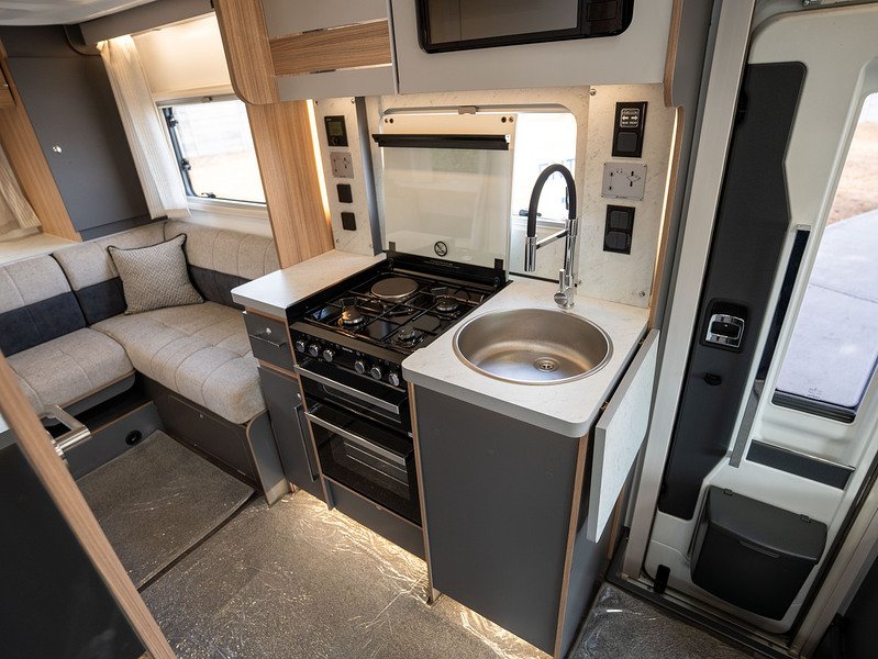 Bailey Adamo Refresh 75-4DL Motorhome - U2647