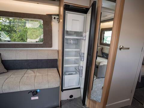 Bailey Adamo Refresh 75-4DL Motorhome - U2647