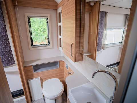 Bailey Unicorn Vigo Caravan - U2649