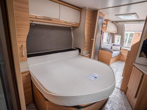 Bailey Unicorn Vigo Caravan - U2649