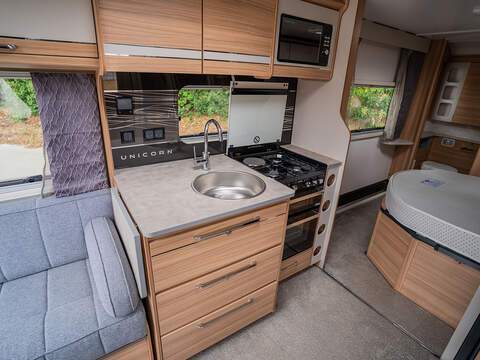 Bailey Unicorn Vigo Caravan - U2649