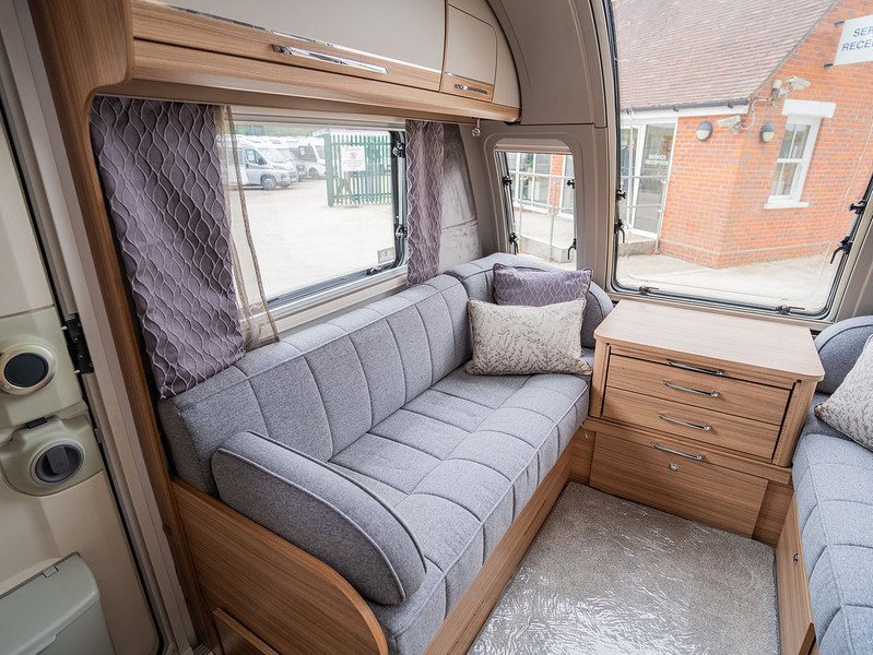 Bailey Unicorn Vigo Caravan - U2649
