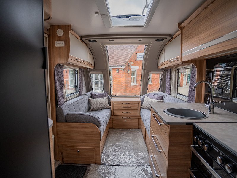 Bailey Unicorn Vigo Caravan - U2649