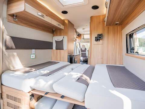 Swift Select 144 Campervan - U2652