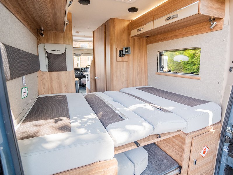 Swift Select 144 Campervan - U2652