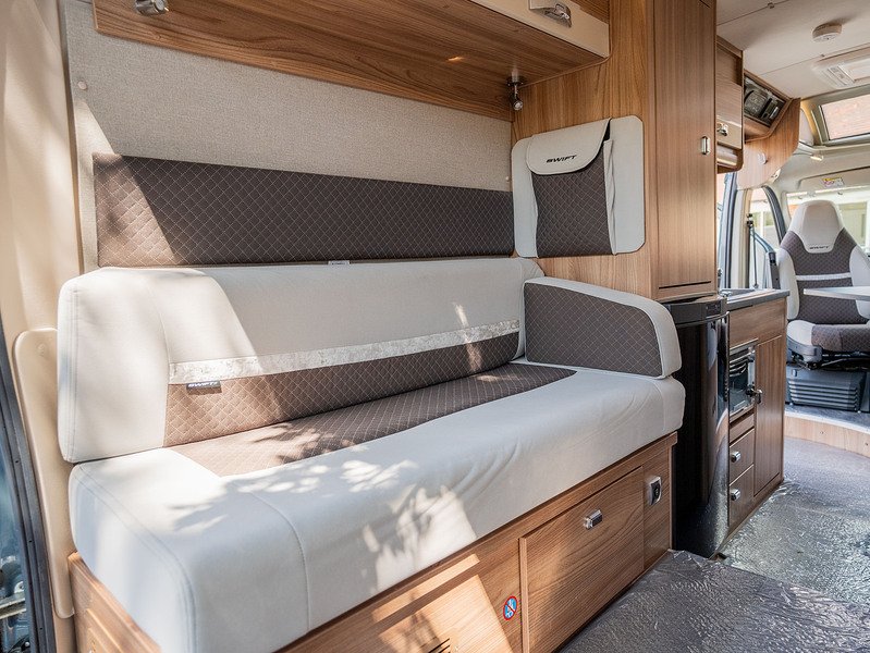 Swift Select 144 Campervan - U2652