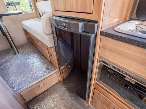 Swift Select 144 Campervan - U2652