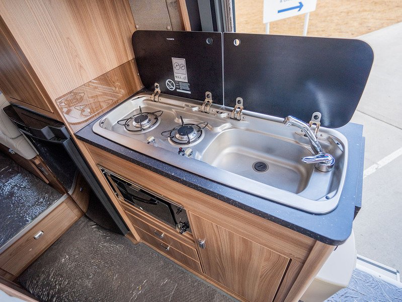 Swift Select 144 Campervan - U2652