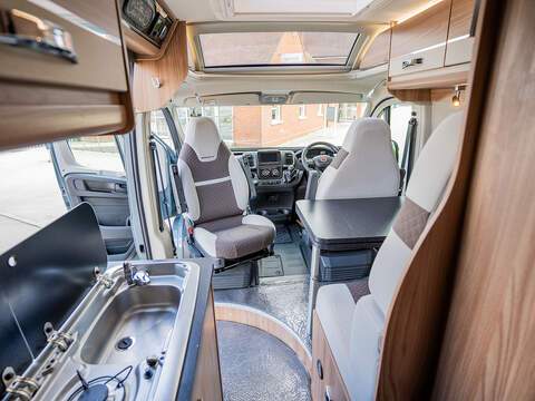 Swift Select 144 Campervan - U2652