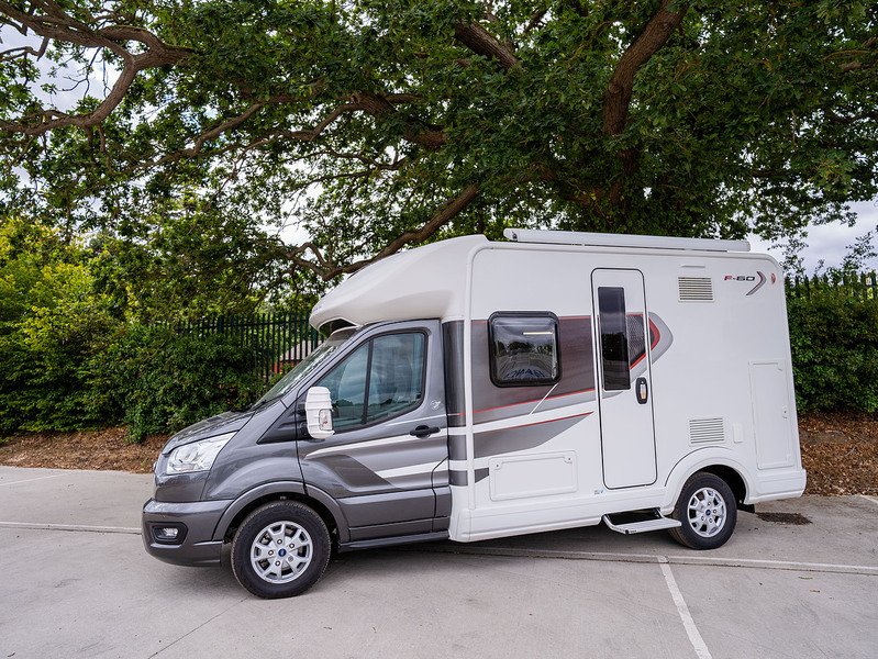 Autotrail F-Line F60 Motorhome - U2654