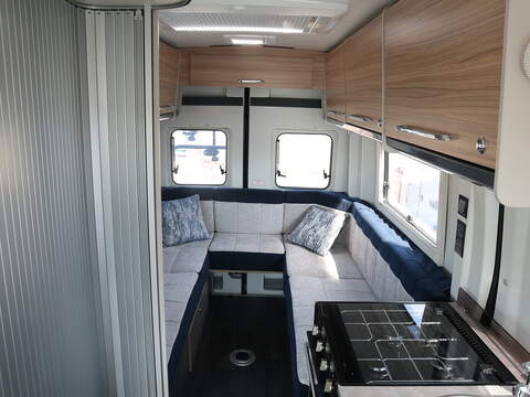 Bailey Endeavour B62 Campervan - U2656