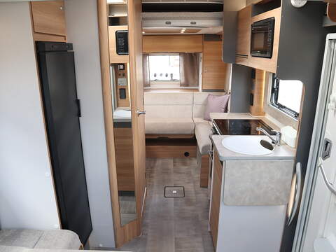 Bailey Adamo 75-4DL Motorhome - U2657