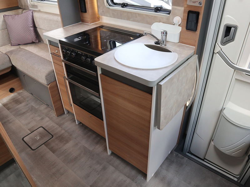 Bailey Adamo 75-4DL Motorhome - U2657