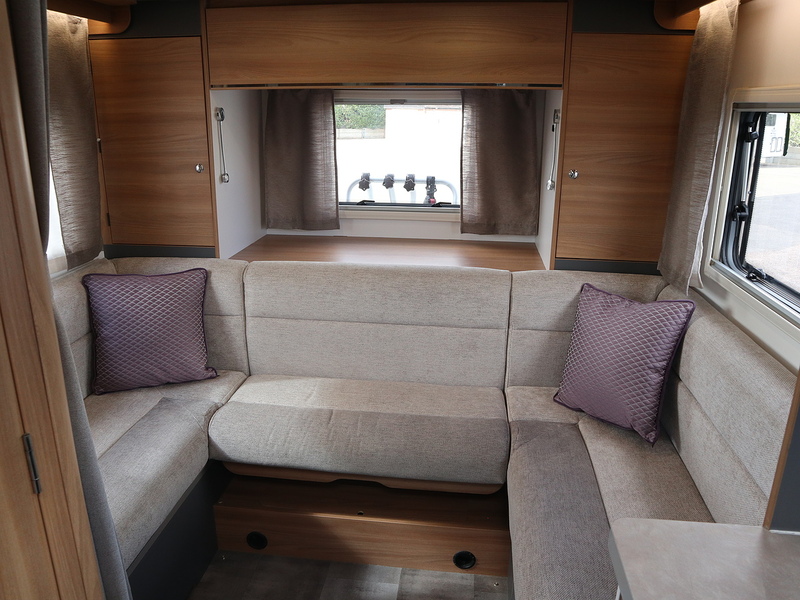 Bailey Adamo 75-4DL Motorhome - U2657