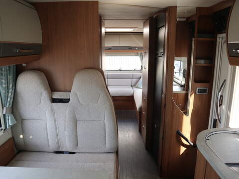 Autotrail Frontier Scout Motorhome - U2661