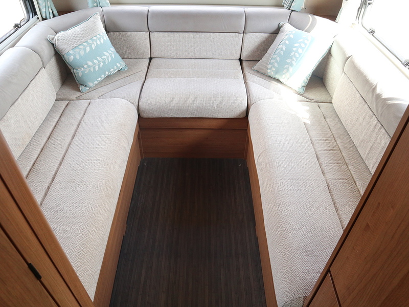 Autotrail Frontier Scout Motorhome - U2661