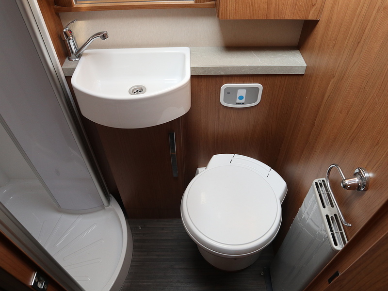 Autotrail Frontier Scout Motorhome - U2661