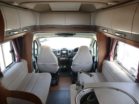 Autotrail Frontier Delaware S Motorhome - U2664