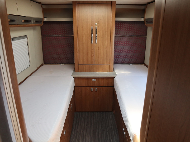 Autotrail Frontier Delaware S Motorhome - U2664