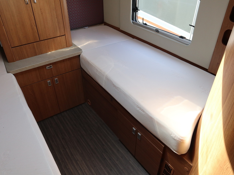 Autotrail Frontier Delaware S Motorhome - U2664