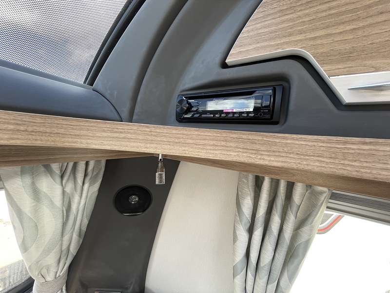 Coachman VIP 460 Caravan - U2672