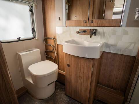 Coachman VIP 460 Caravan - U2672