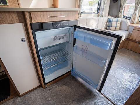 Coachman VIP 460 Caravan - U2672