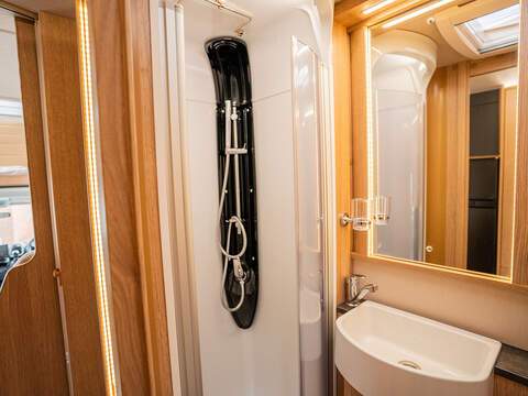 Autotrail Frontier Scout Motorhome - U2674