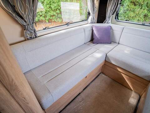Autotrail Frontier Scout Motorhome - U2674