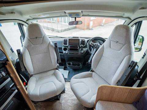 Autotrail Frontier Scout Motorhome - U2674