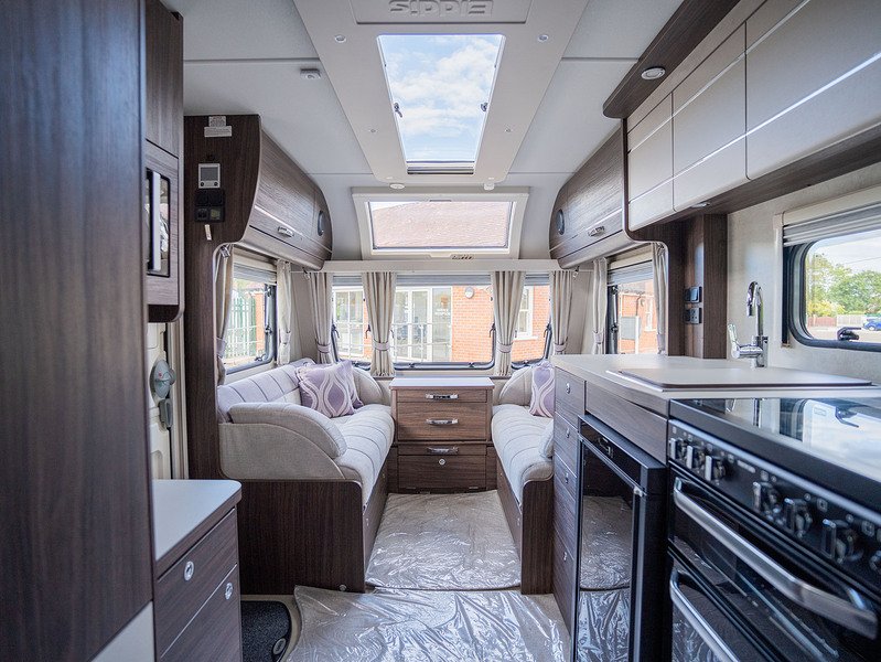 Elddis Affinity 554 Caravan - U2676