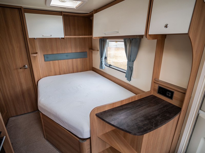 Bailey Pursuit 430/4 Caravan - U2680