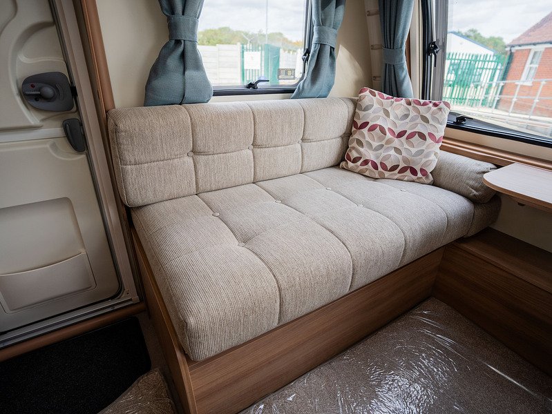Bailey Pursuit 430/4 Caravan - U2680