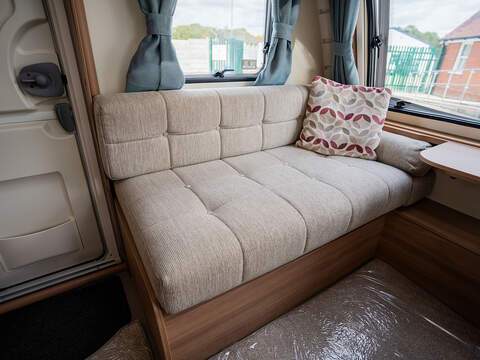 Bailey Pursuit 430/4 Caravan - U2680