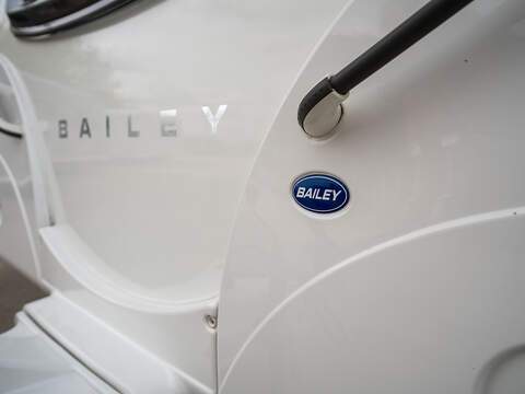 Bailey Pursuit 430/4 Caravan - U2680