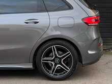 Mercedes-Benz B Class B Class B 220 D AMG LINE EDITION PREMIUM PLUS - U1695