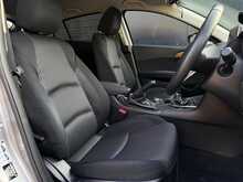 Mazda 3 3 SE-L NAV - U1736