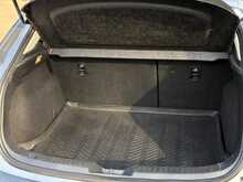 Mazda 3 3 SE-L NAV - U1736