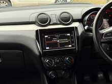 Suzuki Swift Swift SZ-T DUALJET SHVS MHEV - U1758