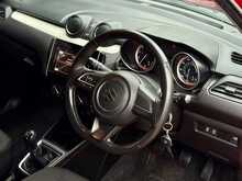 Suzuki Swift Swift SZ-T DUALJET SHVS MHEV - U1758