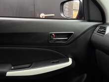 Suzuki Swift Swift SZ-T DUALJET SHVS MHEV - U1758