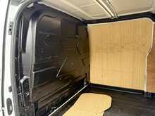 Ford Transit Custom 2.0 300 EcoBlue Limited Panel Van 5dr Diesel Manual L2 H1 Euro 6 (s/s) (130 ps) - U1763