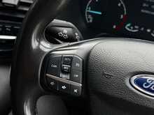 Ford Transit Custom 2.0 300 EcoBlue Limited Panel Van 5dr Diesel Manual L2 H1 Euro 6 (s/s) (130 ps) - U1763